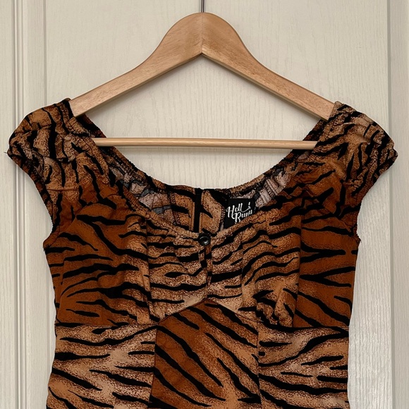Hell Bunny Tora Tiger Print Rockabilly Pinup Retro Y2K Cottagecore Vintage Style - Picture 3 of 10